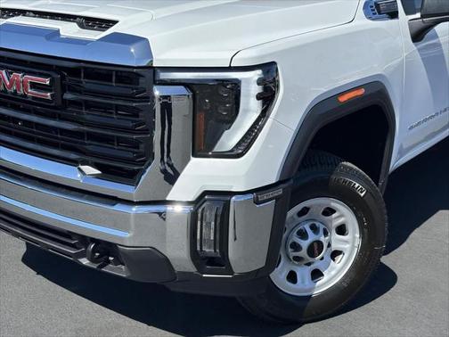 2025 GMC Sierra 2500 Base