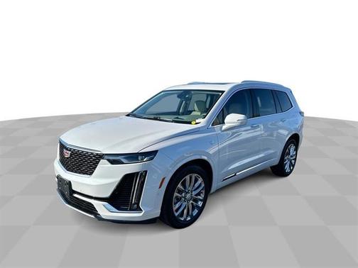 2025 Cadillac XT6 Premium Luxury FWD