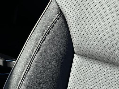 2026 GMC Yukon XL 4WD Elevation