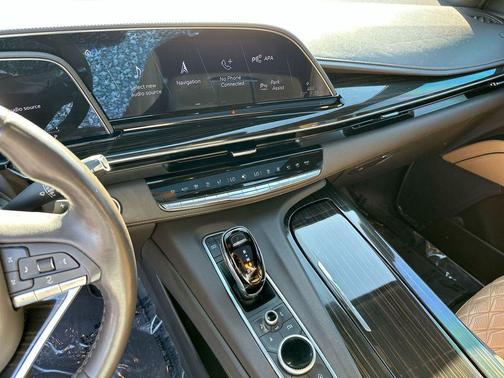 Crystal White Tricoat 2022 Cadillac Escalade Premium Luxury