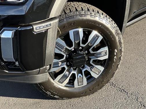 2026 GMC Sierra 2500 Denali