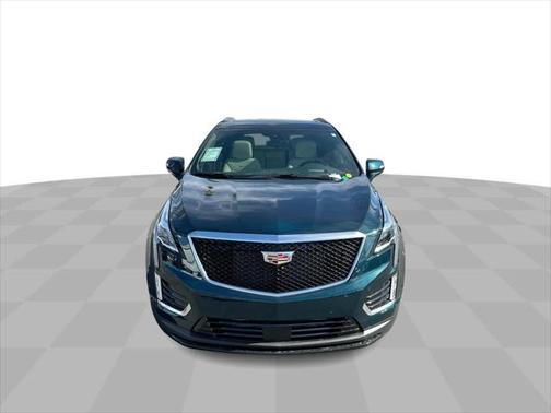 2025 Cadillac XT5 Sport