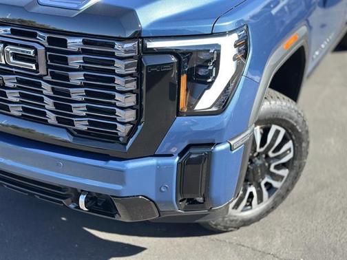 2026 GMC Sierra 3500 Denali