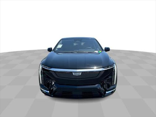 2025 Cadillac OPTIQ Luxury
