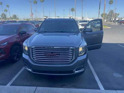 2019 GMC Yukon XL SLT