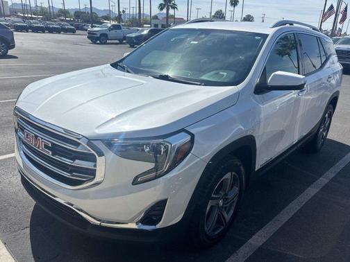 White Frost Tricoat 2020 GMC Terrain SLT