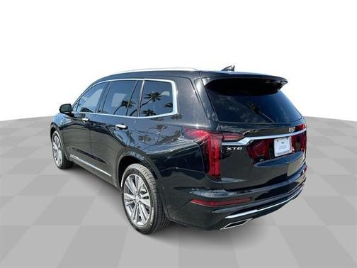 2024 Cadillac XT6 Premium Luxury FWD