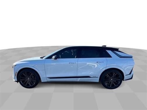 2026 Cadillac LYRIQ V