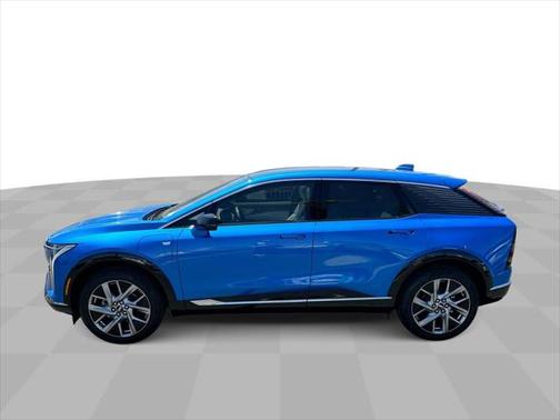 2025 Cadillac OPTIQ Luxury 1 AWD