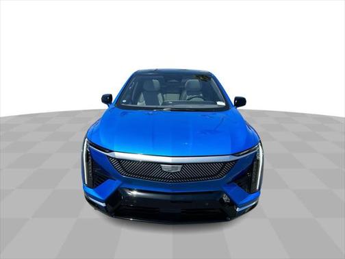 2025 Cadillac OPTIQ Luxury 1 AWD