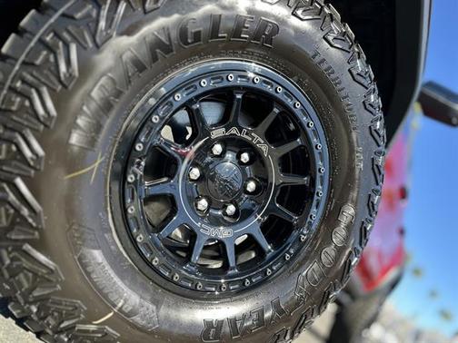 2026 GMC Canyon AT4X