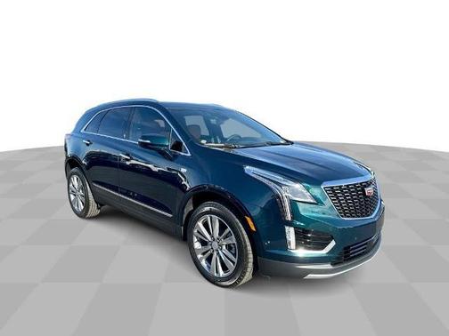 Emerald Lake Metallic 2026 Cadillac XT5 Premium Luxury