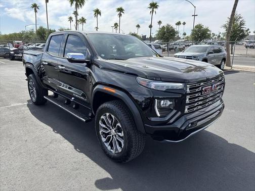 2025 GMC Canyon Denali