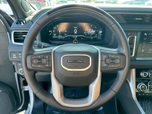 White Frost Tricoat 2024 GMC Yukon XL Denali