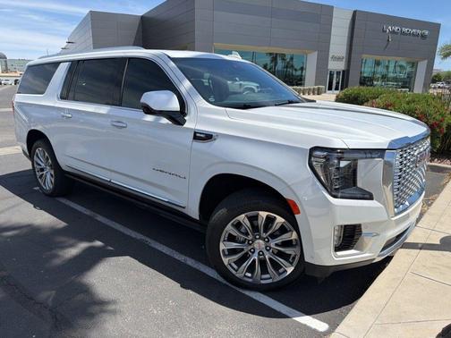 White Frost Tricoat 2024 GMC Yukon XL Denali