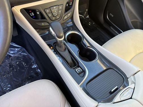 Bronze Alloy Metallic 2017 Buick Envision Premium I