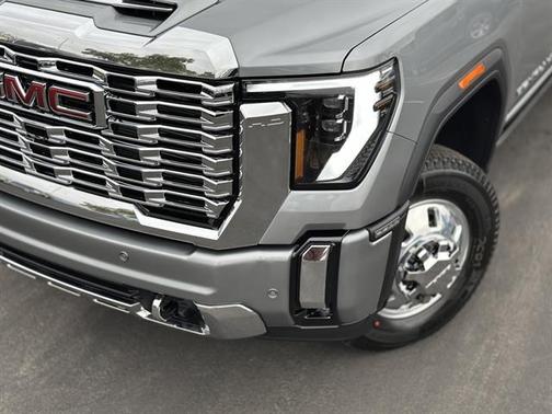 2026 GMC Sierra 3500 Denali
