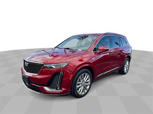 2022 Cadillac XT6 Premium Luxury FWD