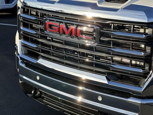 2026 GMC Sierra 2500 SLE