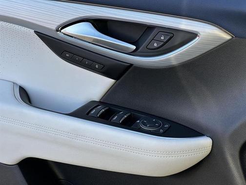 2025 Buick Envision Avenir AWD
