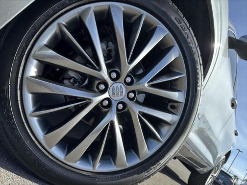 2025 Buick Enclave Avenir FWD
