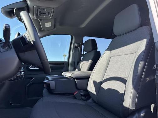 2025 GMC Sierra 2500 SLE