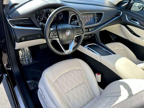 Rich Garnet Metallic 2022 Buick Enclave FWD Avenir