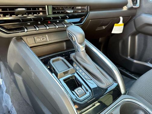 Sterling Metallic 2025 GMC Canyon Elevation