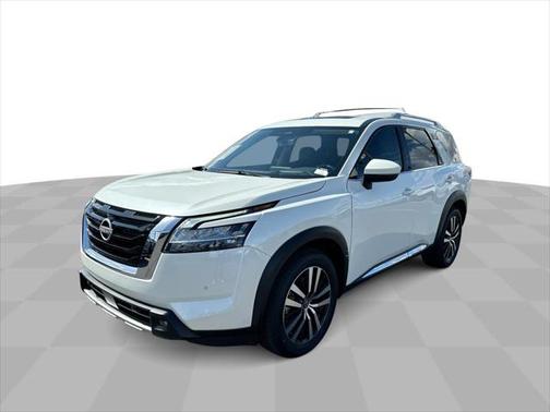 2023 Nissan Pathfinder Platinum 4WD