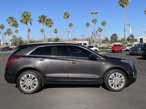 2017 Cadillac XT5 Premium Luxury