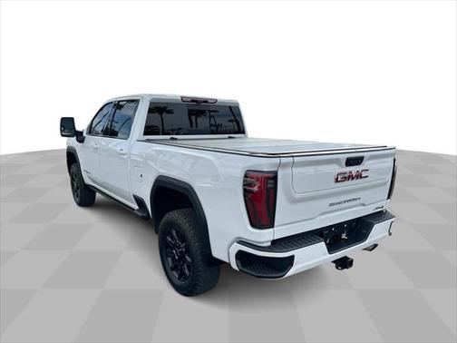 2024 GMC Sierra 2500 AT4