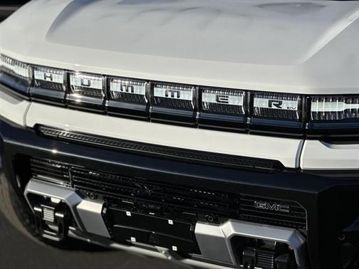 2026 GMC HUMMER EV SUV 2X