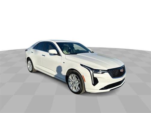 2026 Cadillac CT4 Luxury RWD