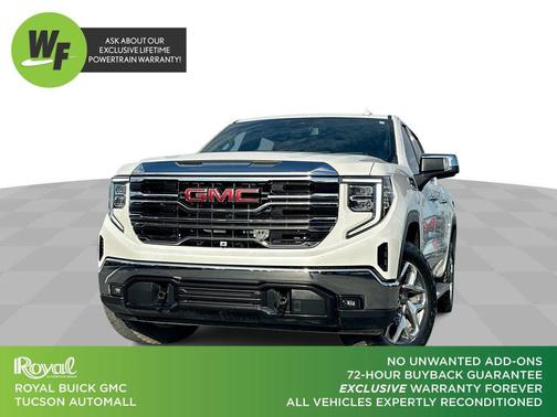 White Frost Tricoat 2023 GMC Sierra 1500 SLT