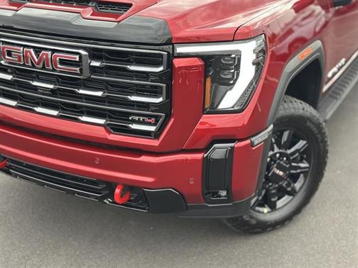 2025 GMC Sierra 2500 AT4