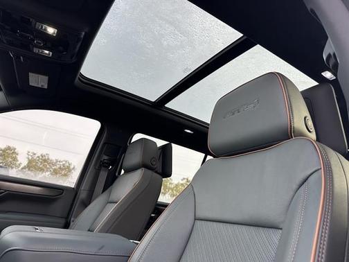 2026 GMC Yukon XL 4WD AT4