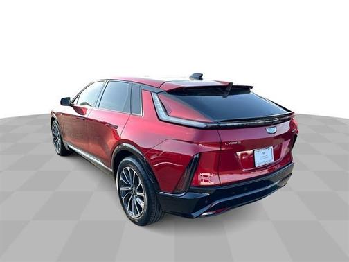 2025 Cadillac LYRIQ Sport