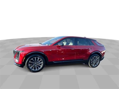 2025 Cadillac LYRIQ Sport
