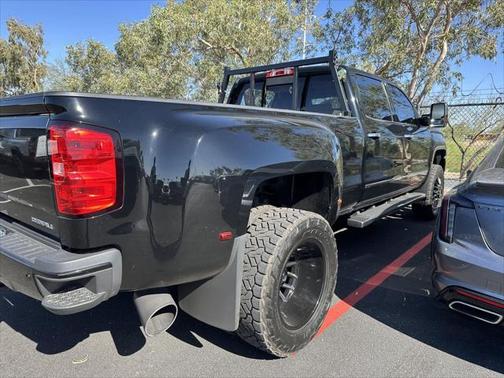 2019 GMC Sierra 3500 Denali