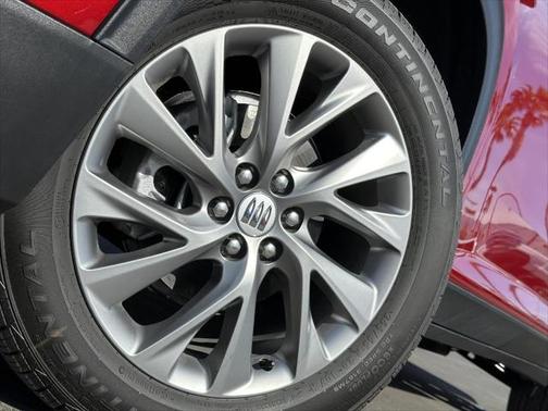 2025 Buick Enclave Preferred FWD