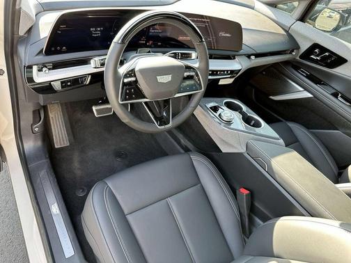 Sandstone 2027 Cadillac OPTIQ Luxury