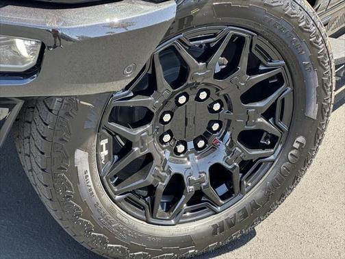 2025 GMC HUMMER EV SUV 2X