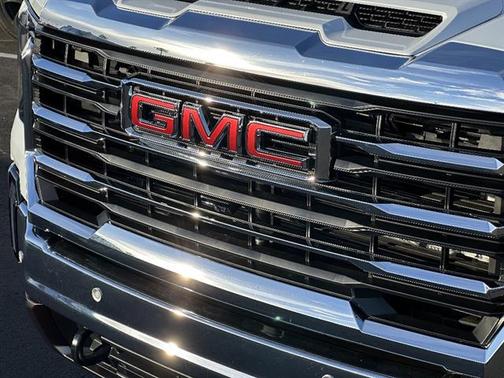 2026 GMC Sierra 2500 SLT