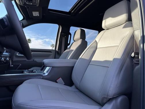 2026 GMC Sierra 2500 SLT