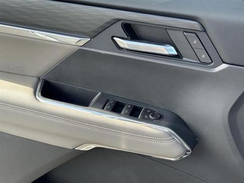 2026 GMC Acadia FWD Elevation