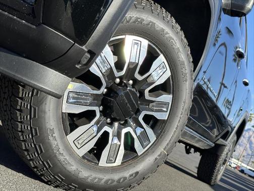 2025 GMC Sierra 2500 Denali