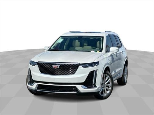 2025 Cadillac XT6 Premium Luxury FWD