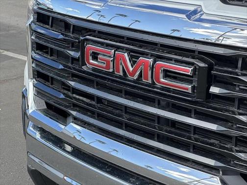 2025 GMC Sierra 2500 Base