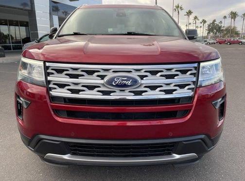 Photo 2 of 17 of 2019 Ford Explorer XLT