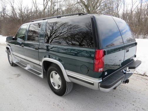 1996 Chevrolet Suburban K1500